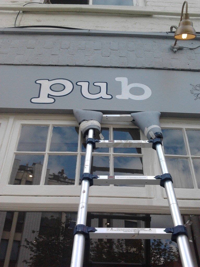 NGS Painted House numbers names, Traditional sign writers of London NGS Dulwich Margate Chelsea signwriters