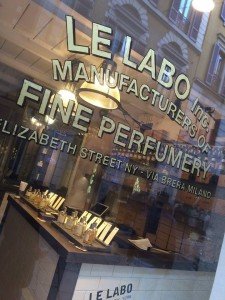 Gold Leaf shop windows. E2, E4, E6, Le-Labo-Milano-NGS-Signwriting-Nick-Garretti-002