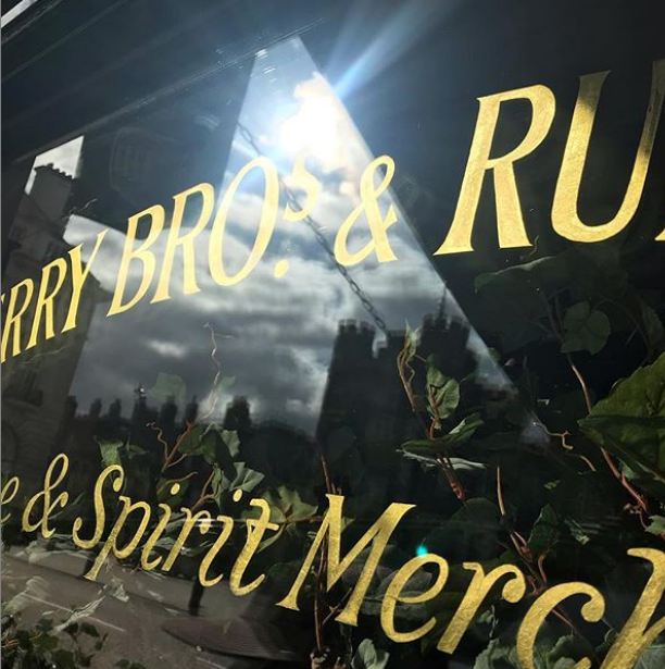 Restoration-Traditional signage-London-NGS, London gold leaf lettering,, gold leaf on glass architectural signs