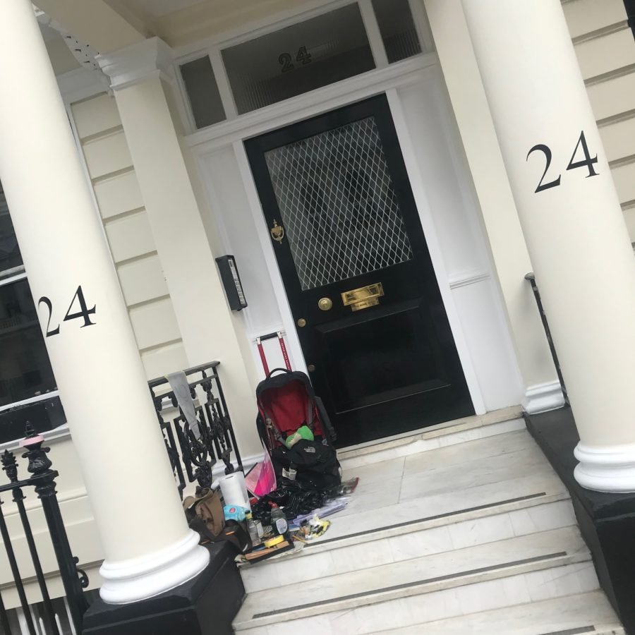 house numbers, Sign written manor house names, Richmond, Stud House Hampton Court, London Traditional sign wrting in gold leaf. Notting hill numeral painting, 