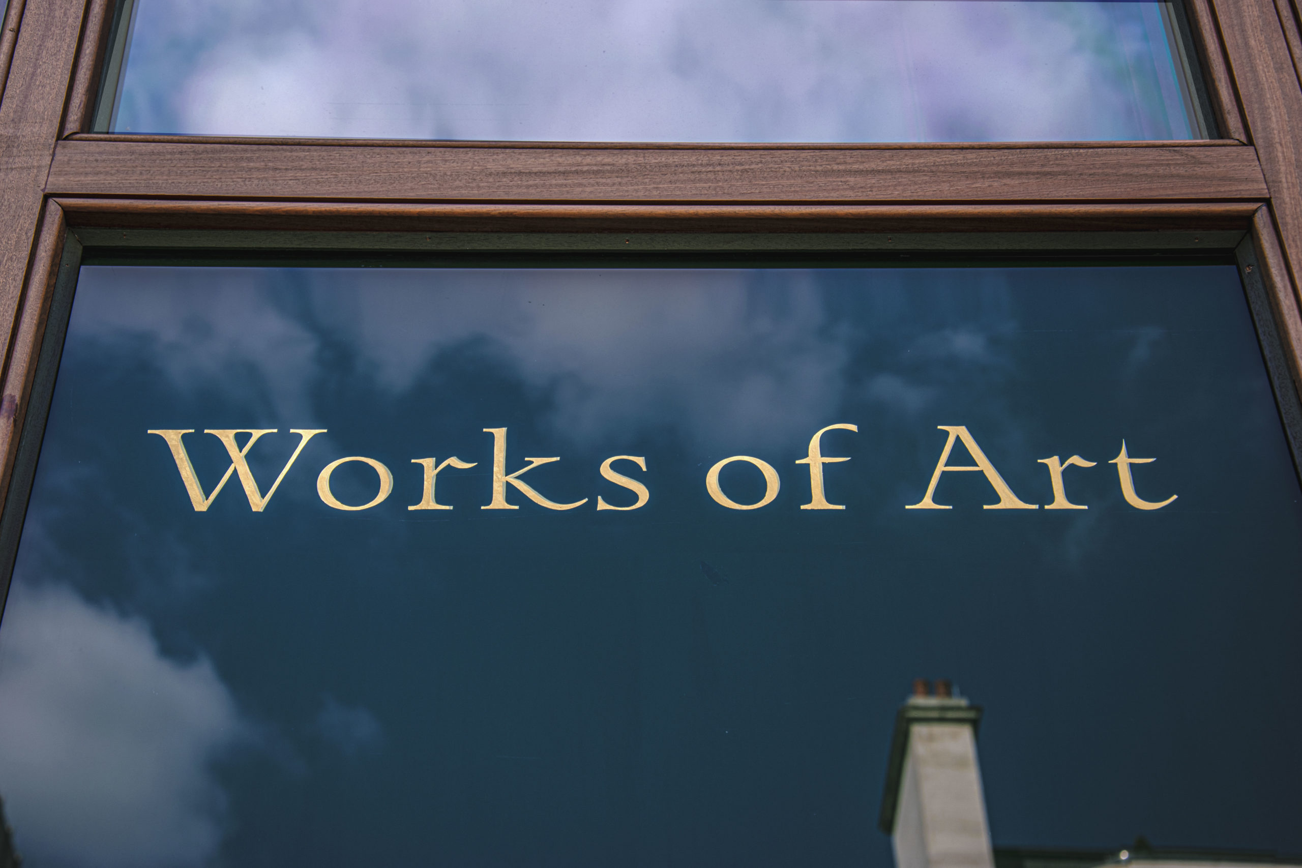 Wartski St James', Roman Lettering by NGS, sign painter, signwriter, London sign writer, Lettering artist, Brand design, Typographic designer, Font design, Gotham, House Industries, Better Letters, Mike Meyer, David Smith glass gilder, 1shot enamel, Handover, Hand painted, IOAFS, bespoke signs, Joby Carter, Seraina Baumgartner, Signwriters London, Nick Garrett Signwriting London, Painted house numbers, House numbers, Glass gold, Glass gilding, Gold leaf, Signwriters London, NGS Signwriting London, Signwriting courses London, Signwriting classes, Signwriting near me Margate Kent, Shop Signs, Shop Signs,cafe Signs, pub Signs, hand painted lettering Numerals, Signwriting Jack, custom-logo,