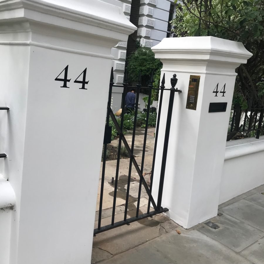 NGS Painted House numbers 44, Notting Hill, names Traditional sign writers of London NGS Dulwich Margate Chelsea signwriters