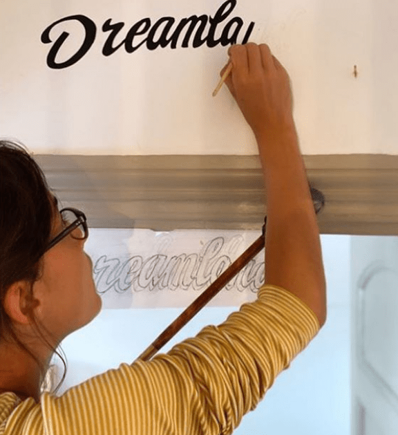 NGS Painted House numbers names Traditional sign writers of London NGS Dulwich Margate Chelsea signwriters