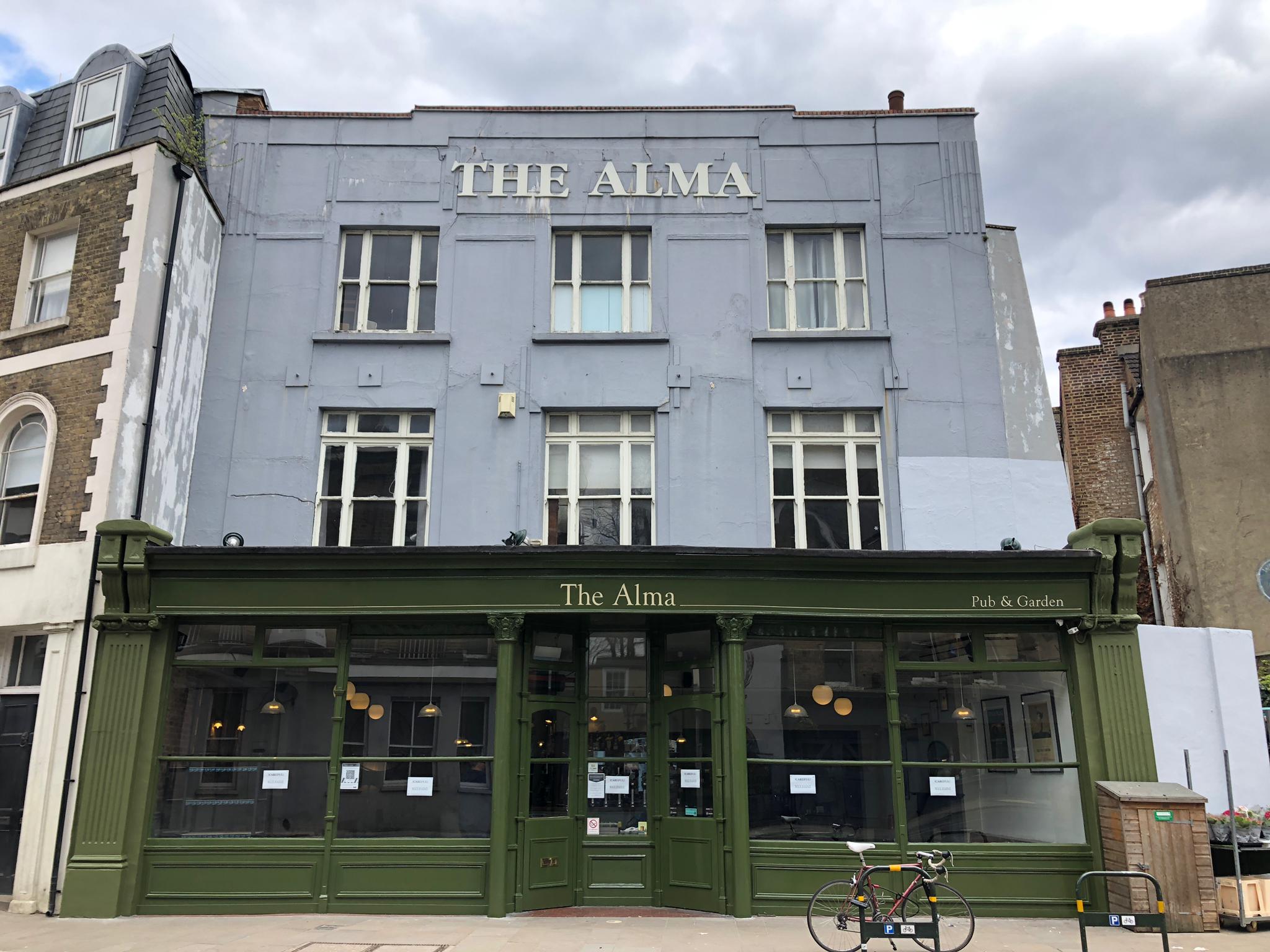 NGS LONDON PURE VINTAGE PUB SIGNWRITERS, Traditional sign writers of London NGS Dulwich Margate Chelsea signwriters