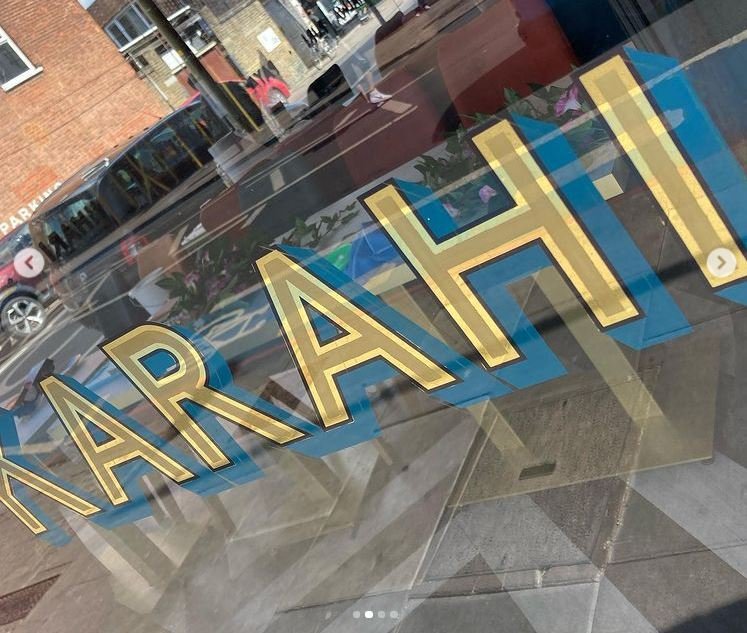 NGS Painted House numbers names Traditional sign writers of London NGS Dulwich Margate Chelsea signwriters