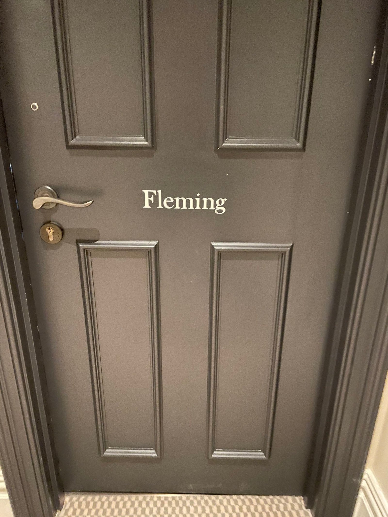 NGS Painted House numbers names Traditional sign writers of London NGS Dulwich Margate Chelsea signwriters