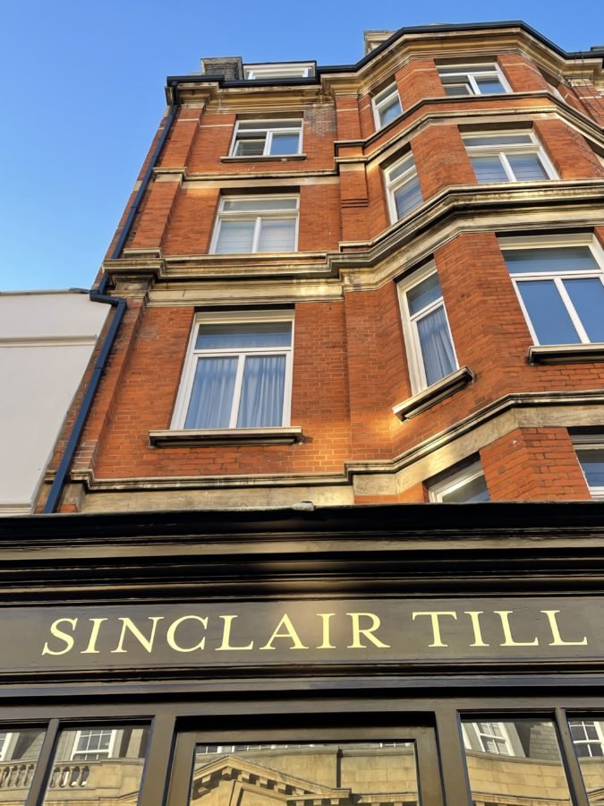 Gold leaf sign writing London Kent