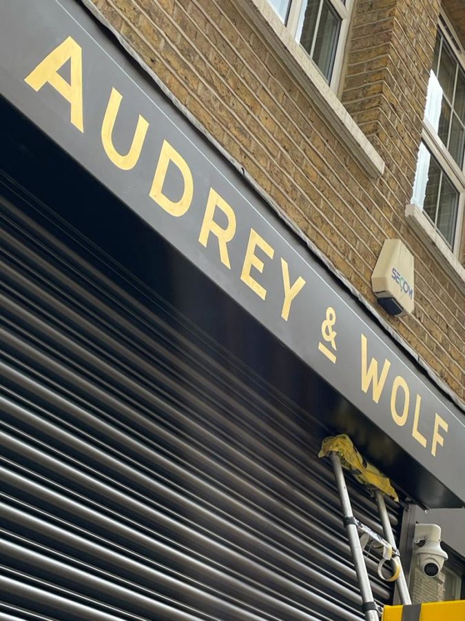 Gold leaf london signwriting