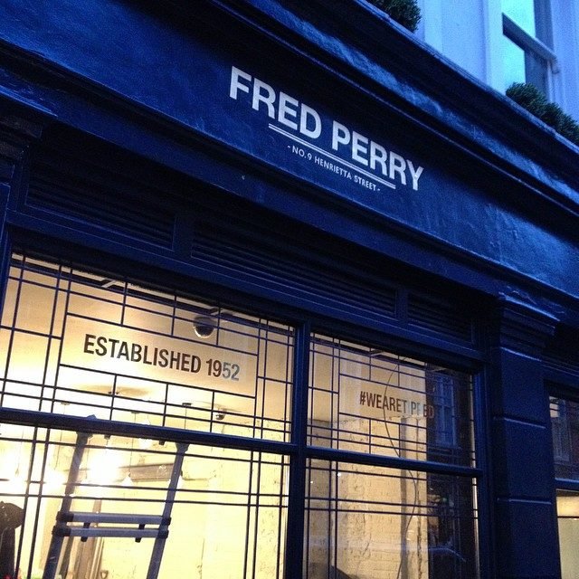 NGS Painted Vintage modern twist lettering. Traditional Mod Twist sign writers of Fred Perry, London NGS Dulwich Margate Chelsea signwriters