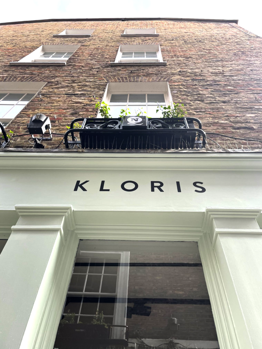 NGS Painted minimalist modern signs. Traditional sign writers of London NGS Dulwich Margate Chelsea signwriters