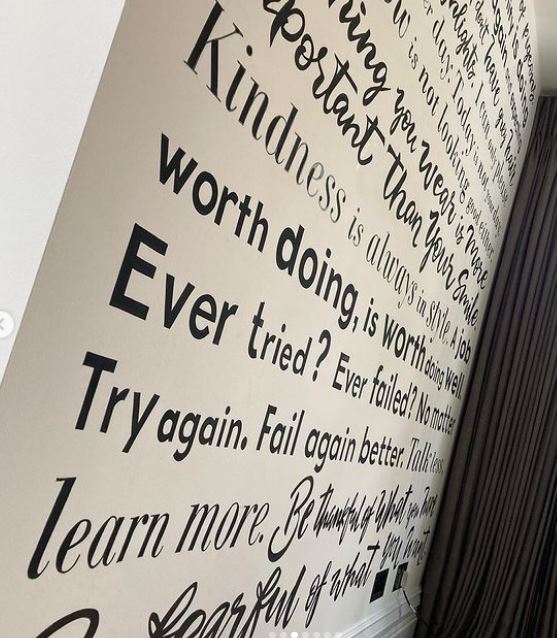 office east london signage NGS, NGS Painted House numbers names Traditional sign writers of London NGS Dulwich Margate, 51.49456765499576, -0.17415278042634838, Chelsea, Fulham road Signwriter, 51.513286138657314, -0.13605138048658413 painted shop signs Soho 51.52381789141246, -0.0772289866369295, Notting hill, Shoreditch signs, City of London, Hatton Garden, Canary Wharf, Clapham, Seraina, Nick Garrett signage, Wayfinding signs hand painted Balfron T 00b1, Chelsea signwriters, Poplar, St. James's lettering artists, NGS Painted gold House numbers names Traditional sign writers of London NGS Dulwich Margate, Hoxton, Chelsea signwriters,