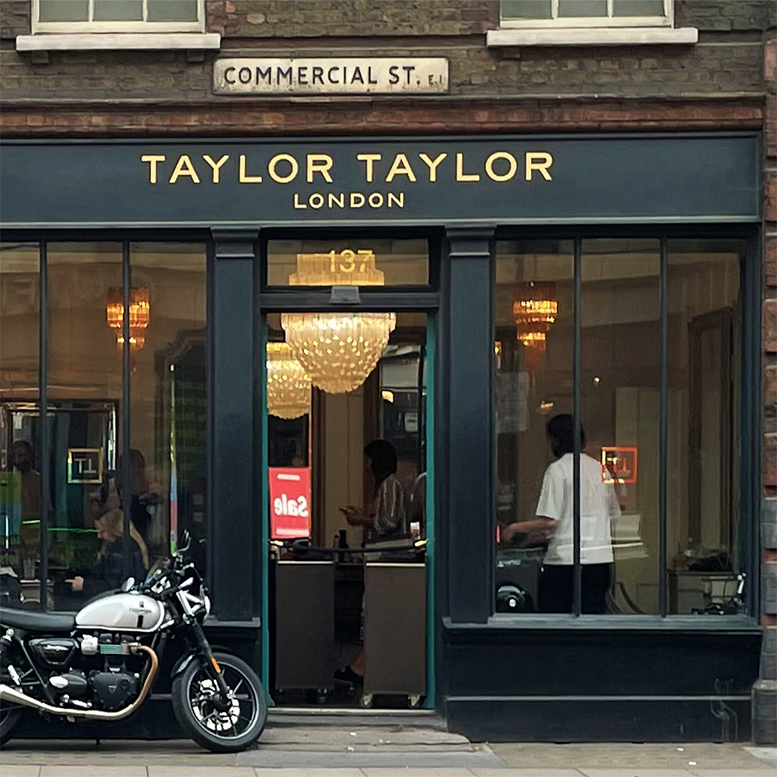 Shoreditch Sign Writer