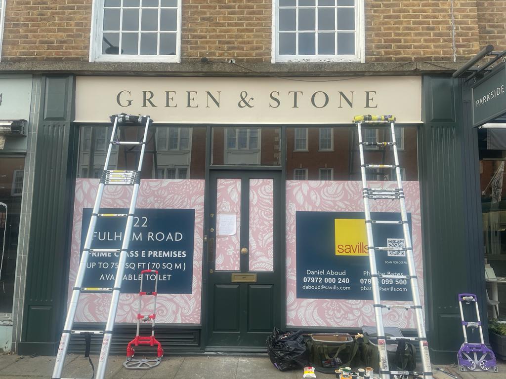 Chelsea, Fulham road signs, Green-and-Stone-Sign-gilding-NGS-london-00072sd111-