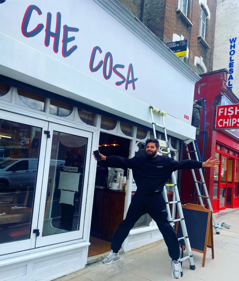 Che Cosa Pizza N London Sign writing by NGS Nick and Seraina Baumgartner