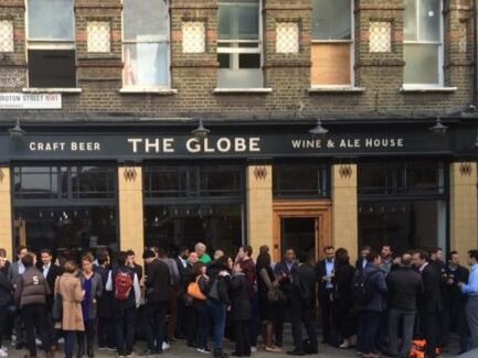 Gold leaf signs House Numbers London Sign Writer Nick Garrett Seraina Baumgartner NGS