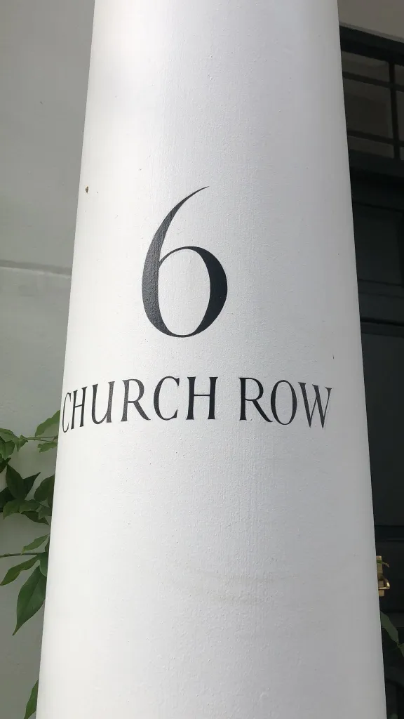 House Numerals, Pillar to Post. Fine House Numbers, London Sign Writer Nick Garrett Seraina Baumgartner NGS