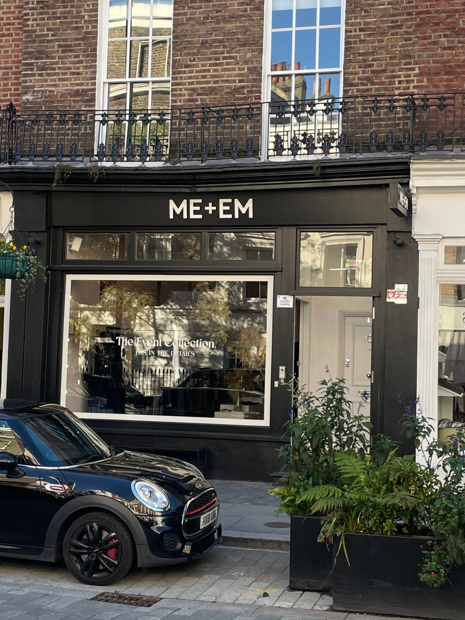 sign painters London NGS. Marylebone, Painted House Shop names Traditional sign writers of London NGS Mayfair, Soho, Borough market cafe coffee house signage NGS Chiswick