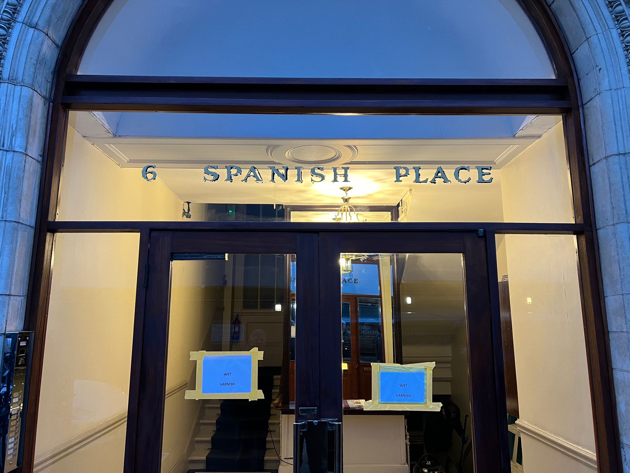 Spanish Place, Gold Transom Letters by Nick and Seraina NGS Garrett Signs, NGS Truecut Trajan-Type face designers-Rome inspired font design-002-NGS