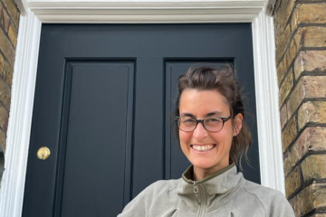 Serainas Margate House Number signage