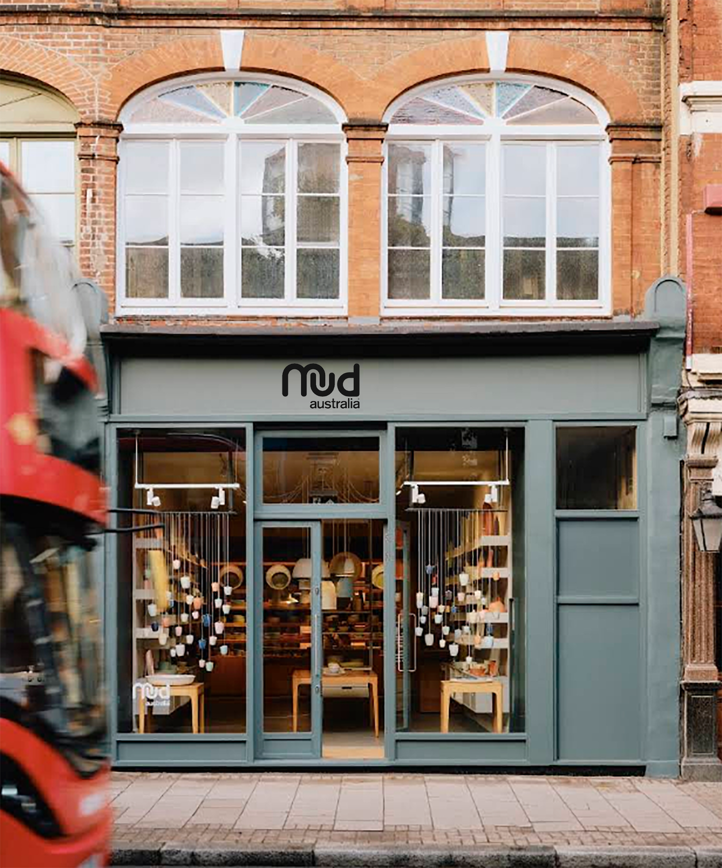 Mud store Islington Mod Trad Sign writing by NGS London