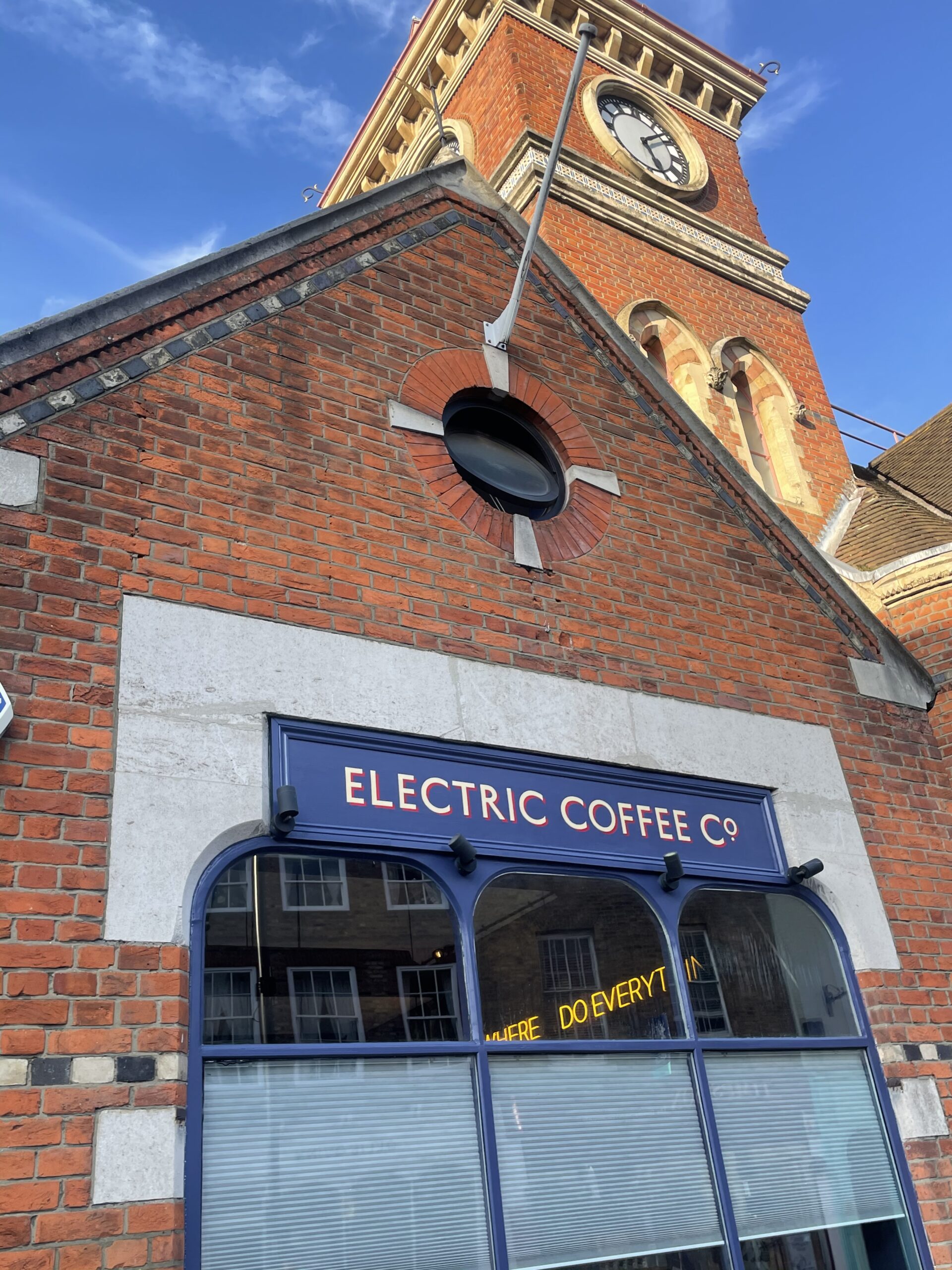 Cafe signwriters, Restaurant lettering, Retail sign writer London.