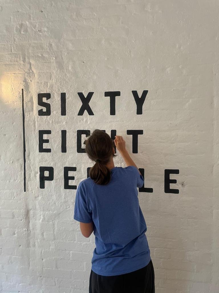 Modern Twist sign writing, Bodoni House Numbers