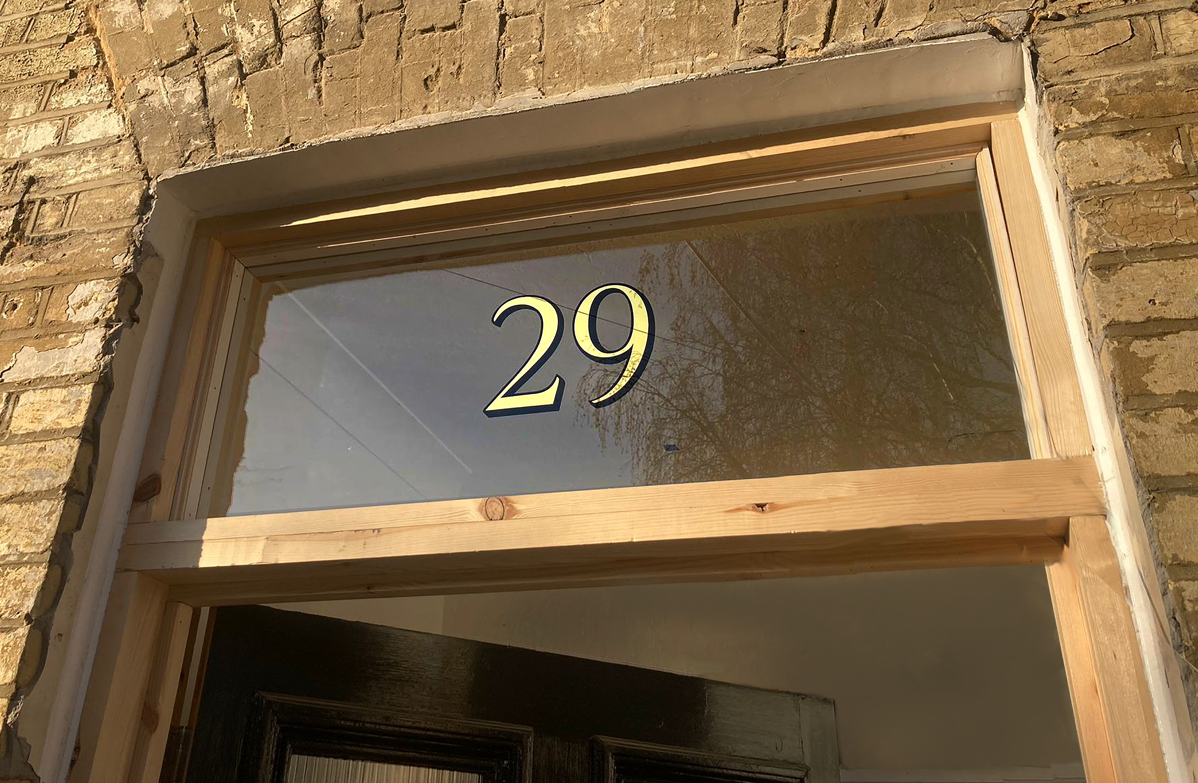 Traditional sign writer,, Gold House Numbers NGS Signwriters Lond