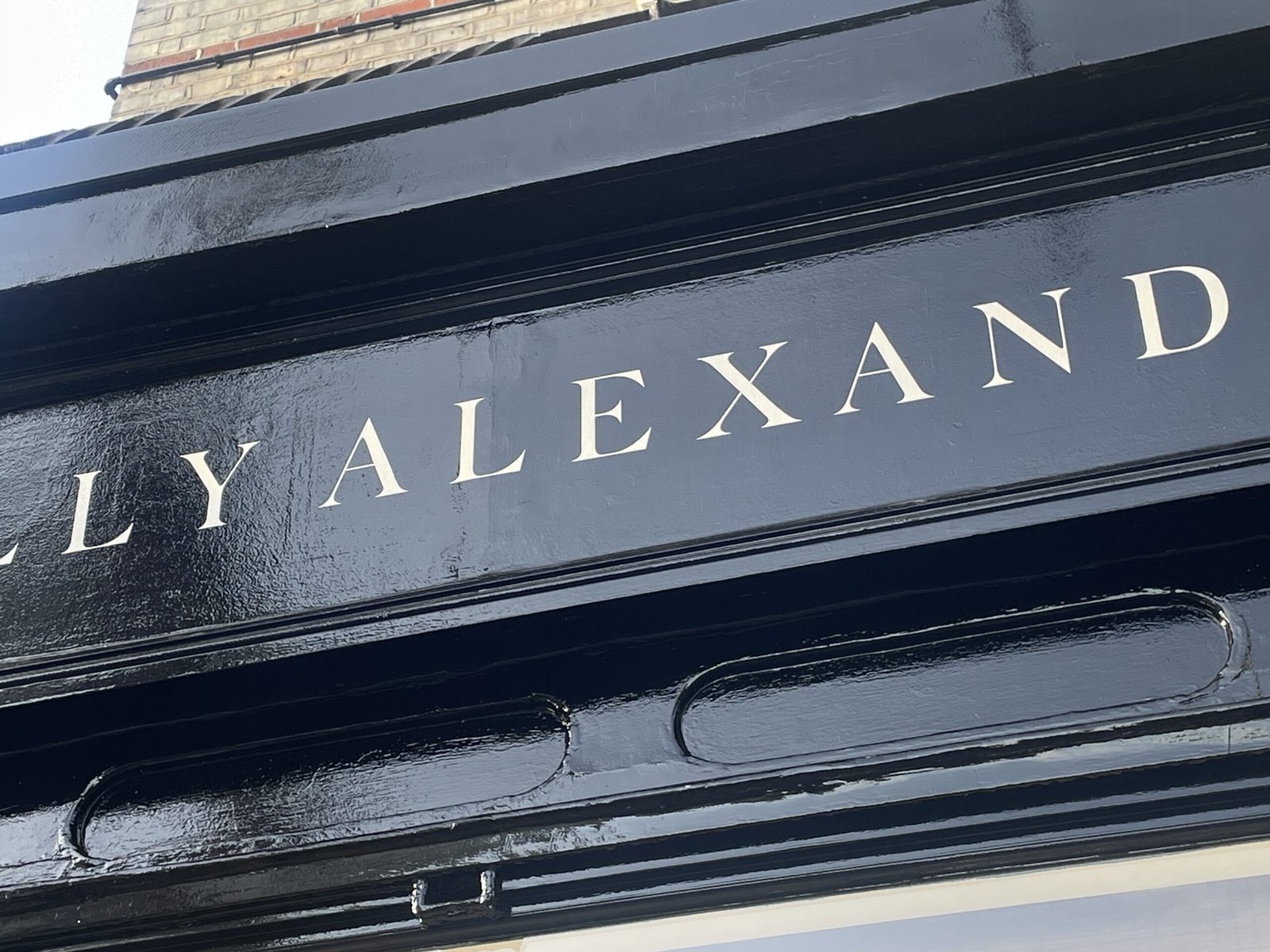Traditional signs of London UK, Classic Roman lettering gold leaf NGS