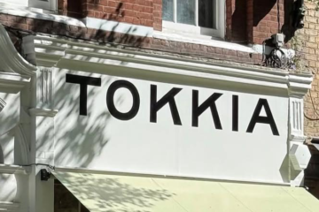Tokkia new Covent Garden Matcha hub, NGS sign writers Gilders.