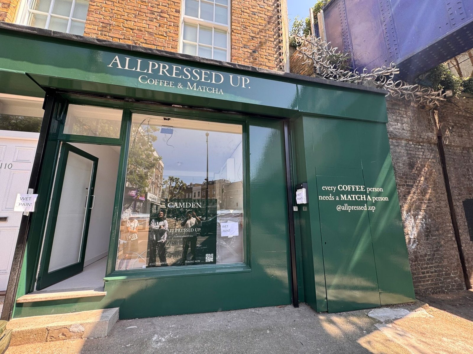 'ALLPRESSED UP. Coffee & Matcha' Sign Writing by NGS Signwriters of London'ALLPRESSED UP. Coffee & Matcha' Sign Writing by NGS Signwriters of London