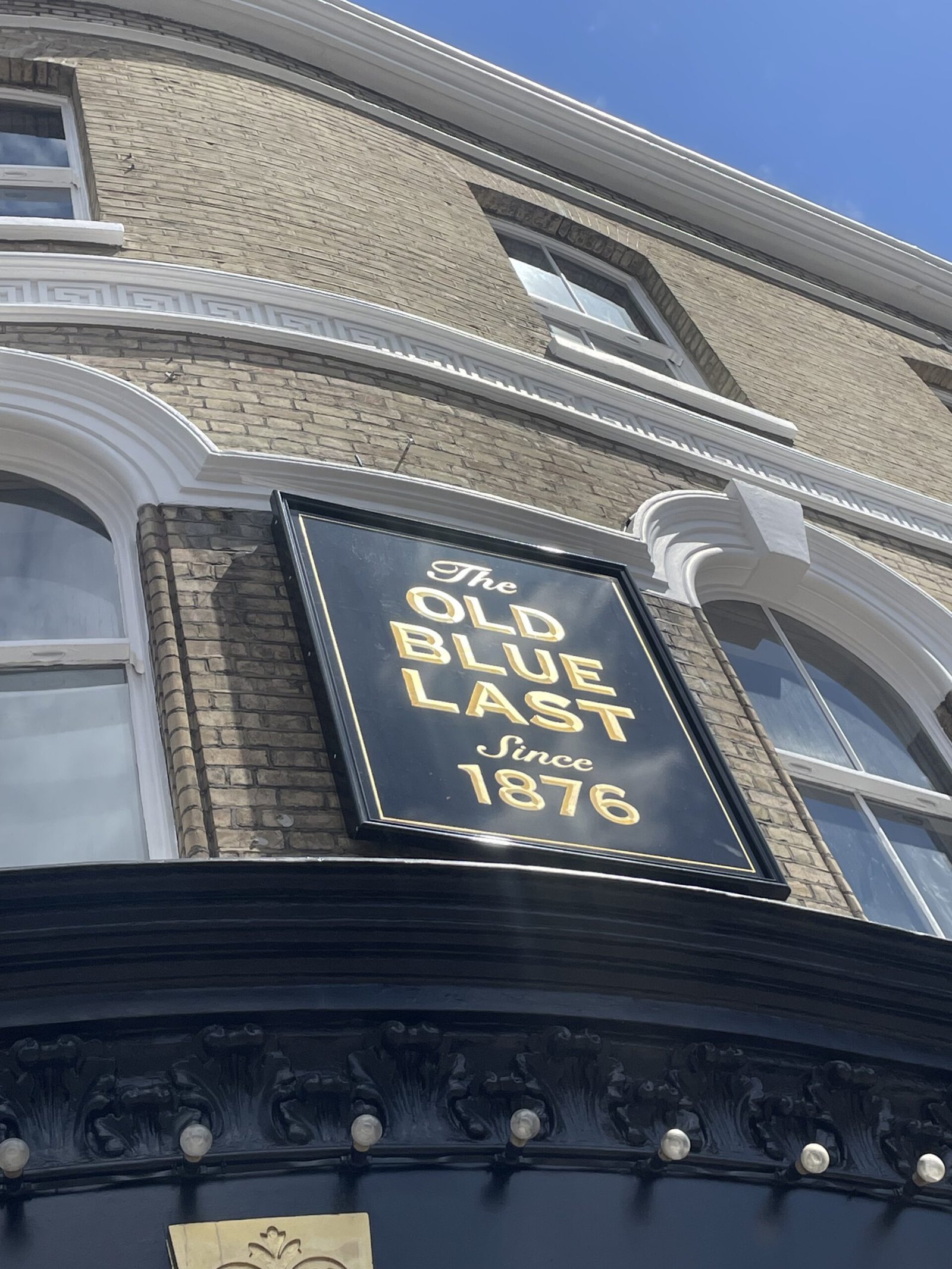 Old Blue Last, Pub sign, E2 music venue, Shoreditch Signs, by NGS Sign Writing.